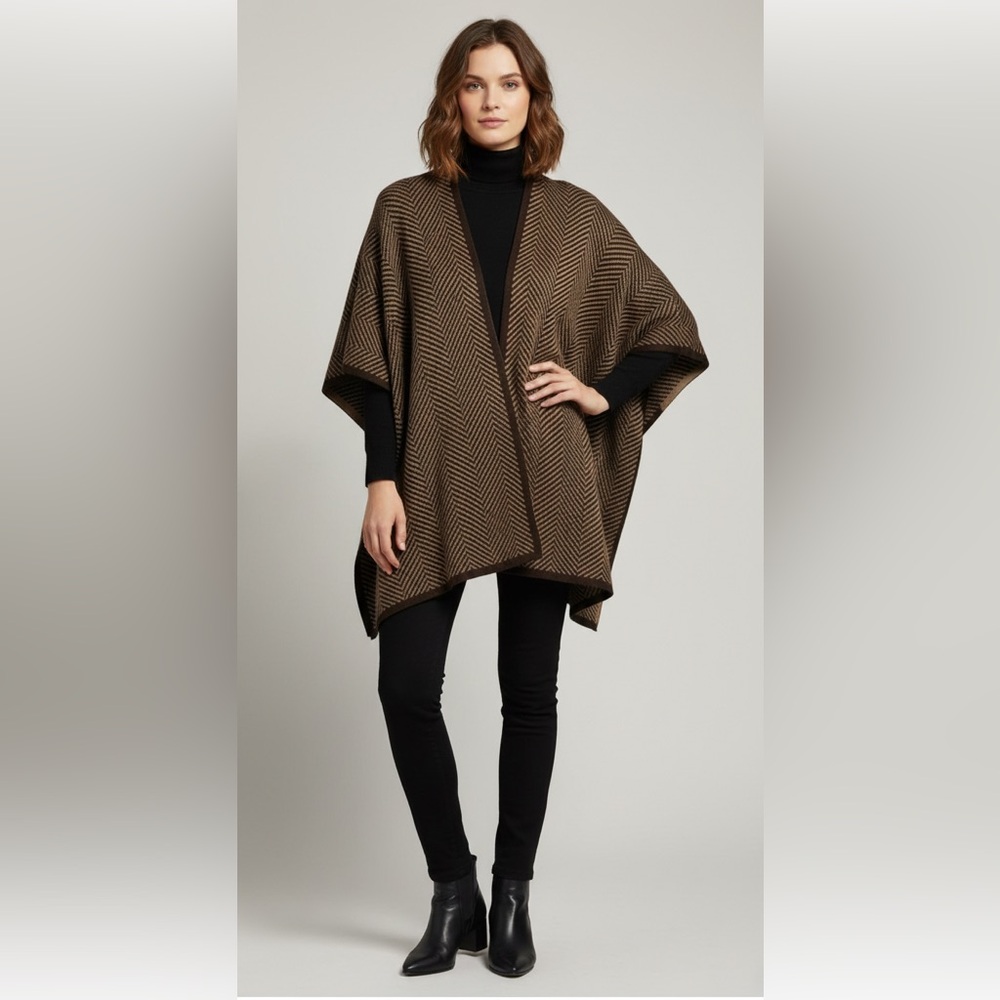 Effortless Elegance. Unrivaled Comfort in Stunning Poncho. - Picture 4 of 5